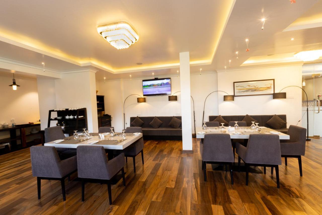 Hotel Grand Turf Nuwara Eliya Dış mekan fotoğraf