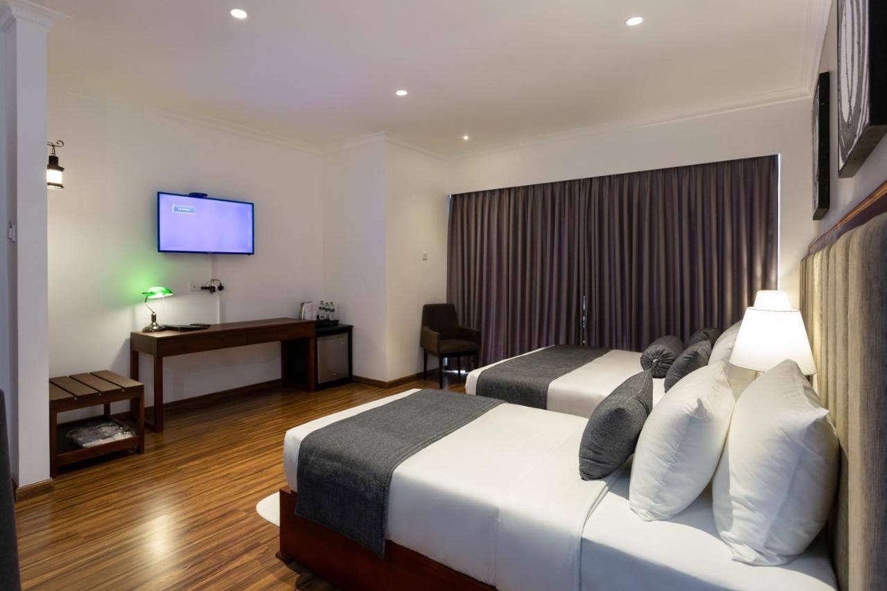 Hotel Grand Turf Nuwara Eliya Dış mekan fotoğraf